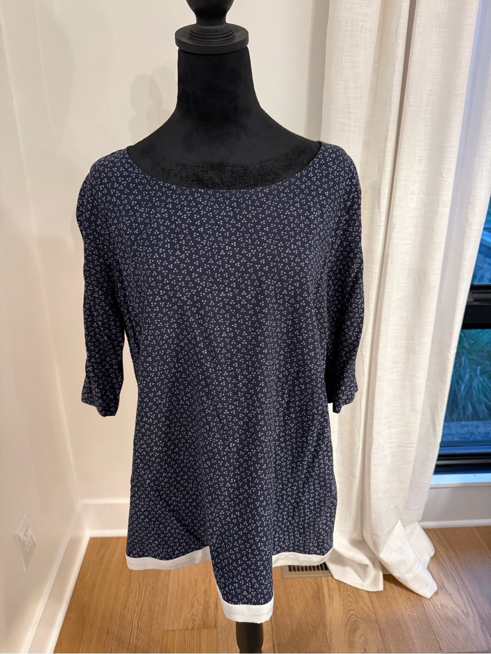 Old Navy Navy Blue Floral Print 3/4 Sleeve Blouse Top